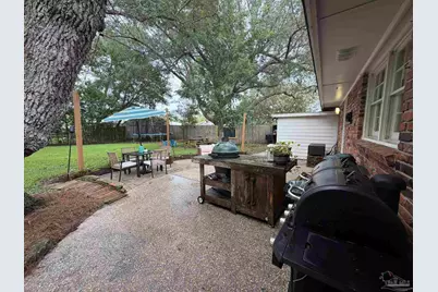 208 Hibiscus Ave, Gulf Breeze, FL 32561 - Photo 7