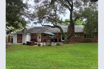 208 Hibiscus Ave, Gulf Breeze, FL 32561 - Photo 3