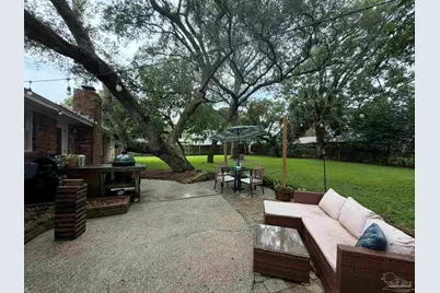 208 Hibiscus Ave, Gulf Breeze, FL 32561 - Photo 5