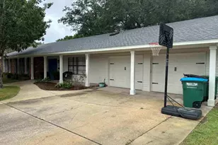 208 Hibiscus Ave, Gulf Breeze, FL 32561 - Photo 1