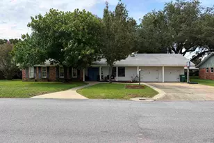 208 Hibiscus Ave, Gulf Breeze, FL 32561 - Photo 1