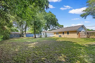5431 Tomlinson Dr, Pensacola, FL 32526 - Photo 47