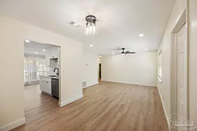 5431 Tomlinson Dr, Pensacola, FL 32526 - Photo 27