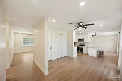 5431 Tomlinson Dr, Pensacola, FL 32526 - Photo 5