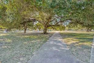 1515 E Lakeview Ave, Pensacola, FL 32503 - Photo 37