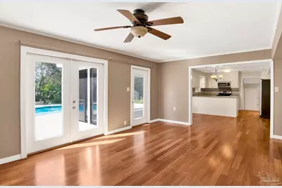 8868 Burning Tree Rd, Pensacola, FL 32514 - Photo 15