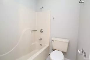5250 Powrie Dr, Pensacola, FL 32504 - Photo 13