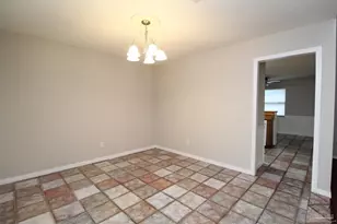 5250 Powrie Dr, Pensacola, FL 32504 - Photo 9