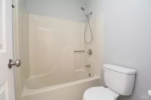 5250 Powrie Dr, Pensacola, FL 32504 - Photo 17