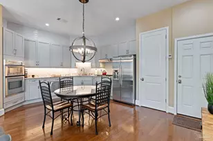 207 W Jackson St, Pensacola, FL 32501 - Photo 7
