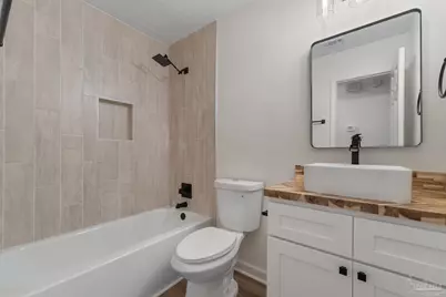 5429 Camille Gardens Cir, Milton, FL 32570 - Photo 11
