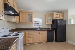811 N D St, Pensacola, FL 32501 - Photo 17