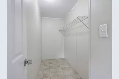 811 N D St, Pensacola, FL 32501 - Photo 37