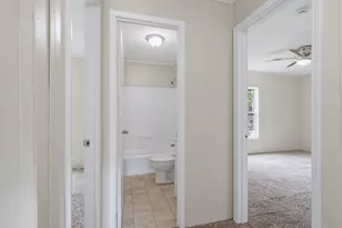 811 N D St, Pensacola, FL 32501 - Photo 25