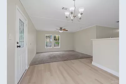 811 N D St, Pensacola, FL 32501 - Photo 9