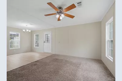 811 N D St, Pensacola, FL 32501 - Photo 13