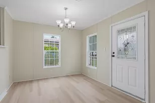 811 N D St, Pensacola, FL 32501 - Photo 7