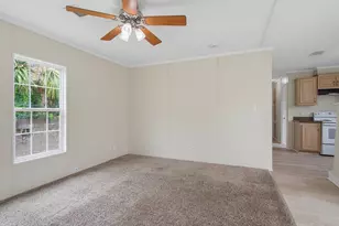 811 N D St, Pensacola, FL 32501 - Photo 15