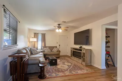 6402 Beauclair Dr, Pensacola, FL 32504 - Photo 5