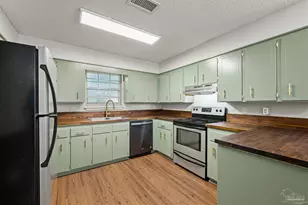 5407 Admiral Doyle Dr, Pensacola, FL 32506 - Photo 13