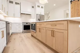 1210 E Maxwell St, Pensacola, FL 32503 - Photo 19
