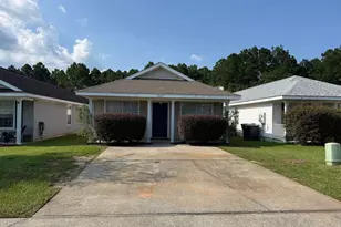 1229 Brownfield Rd, Pensacola, FL 32526 - Photo 1