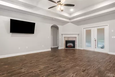 9122 Tara Cir, Milton, FL 32583 - Photo 7