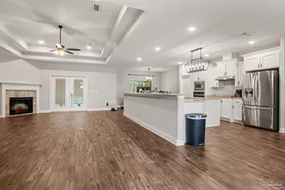 9122 Tara Cir, Milton, FL 32583 - Photo 3