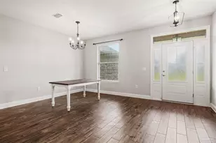 9122 Tara Cir, Milton, FL 32583 - Photo 5