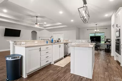 9122 Tara Cir, Milton, FL 32583 - Photo 13
