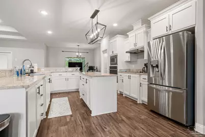 9122 Tara Cir, Milton, FL 32583 - Photo 11
