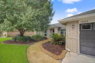 1682 Beachside Dr, Pensacola, FL 32506 - Photo 47