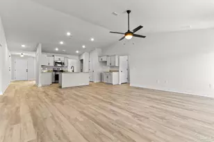 9830 Windy Hill Rd, Pensacola, FL 32526 - Photo 7