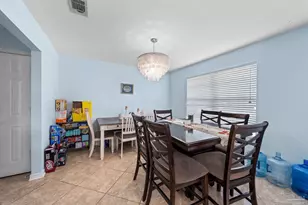 1406 Connemara Cir, Gulf Breeze, FL 32563 - Photo 11