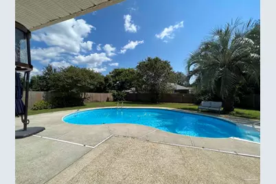 1406 Connemara Cir, Gulf Breeze, FL 32563 - Photo 33