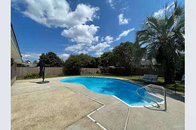 1406 Connemara Cir, Gulf Breeze, FL 32563 - Photo 33
