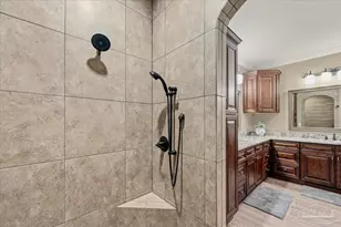 7604 N Shores Dr, Navarre, FL 32566 - Photo 27