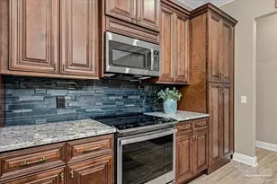 7604 N Shores Dr, Navarre, FL 32566 - Photo 13