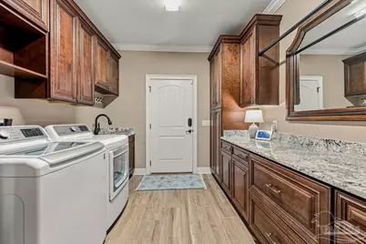 7604 North Shores Dr, Navarre, FL 32566 - Photo 39