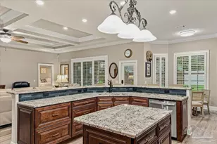 7604 N Shores Dr, Navarre, FL 32566 - Photo 11