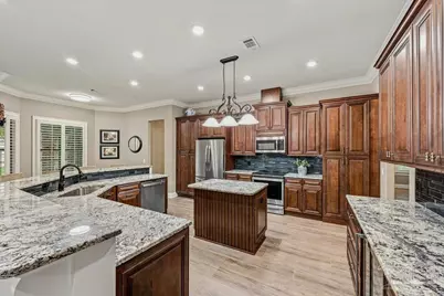 7604 North Shores Dr, Navarre, FL 32566 - Photo 9