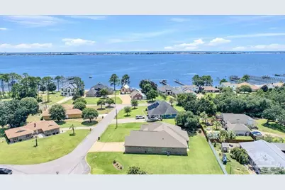 7604 North Shores Dr, Navarre, FL 32566 - Photo 61