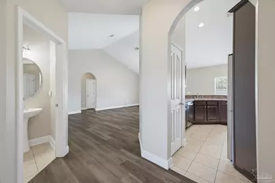 5626 Churchill Downs Ct, Pace, FL 32571 - Photo 9