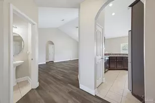 5626 Churchill Downs Ct, Pace, FL 32571 - Photo 9