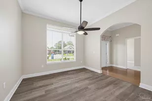 5626 Churchill Downs Ct, Pace, FL 32571 - Photo 7