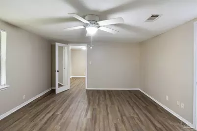 601 Booker St, Cantonment, FL 32533 - Photo 25