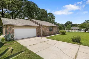 601 Booker St, Cantonment, FL 32533 - Photo 3