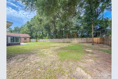 5535 Debbie Dr, Milton, FL 32570 - Photo 27