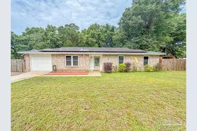 5535 Debbie Dr, Milton, FL 32570 - Photo 1