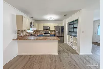 5535 Debbie Dr, Milton, FL 32570 - Photo 7